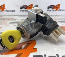 car spares Powys Berriew - Powys - Photos for 2012 toyota hilux automatic ignition barrel and key 8980761200 2